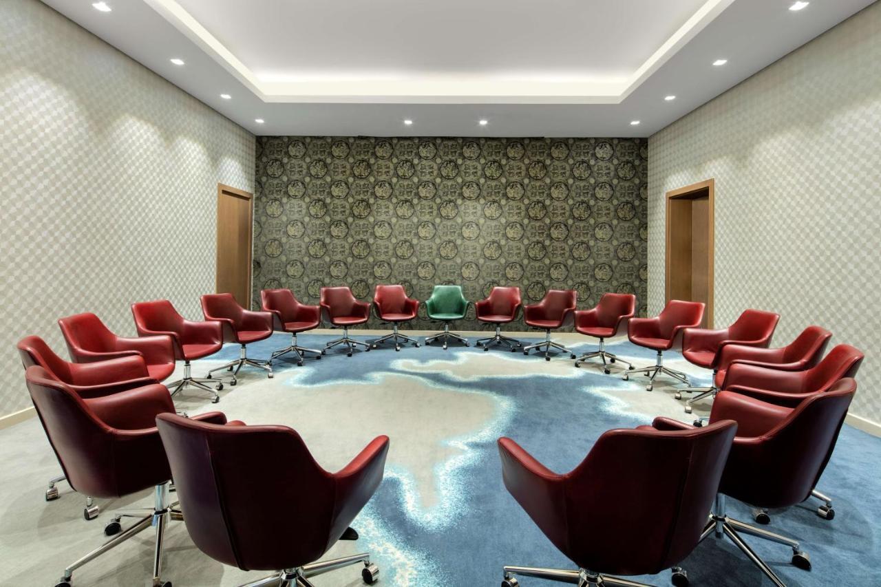Radisson Blu Hotel Apartment Dubai Silicon Oasis ภายนอก รูปภาพ