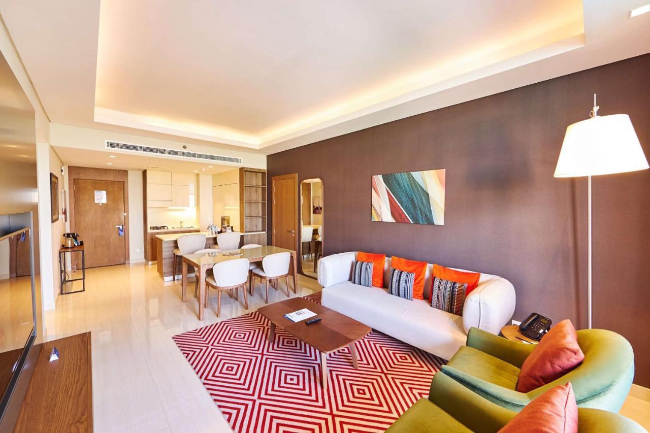 Radisson Blu Hotel Apartment Dubai Silicon Oasis ภายนอก รูปภาพ